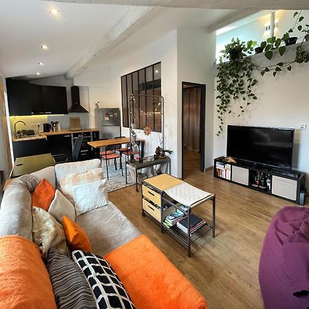 T2 De 40 M2 - Facile D'Acces, Lumineux Et Au Calme Apartment Saint-Genet-Lerpt ภายนอก รูปภาพ