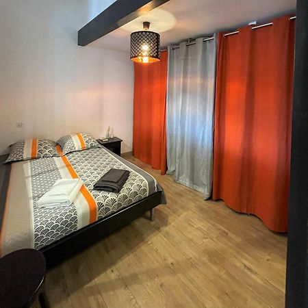 T2 De 40 M2 - Facile D'Acces, Lumineux Et Au Calme Apartment Saint-Genet-Lerpt ภายนอก รูปภาพ