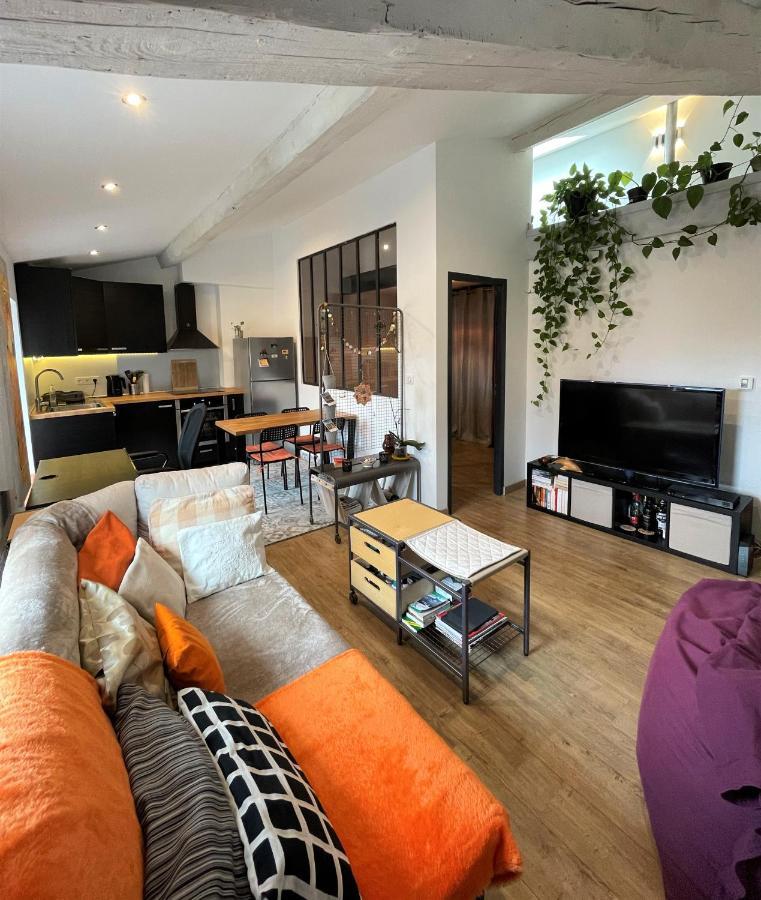 T2 De 40 M2 - Facile D'Acces, Lumineux Et Au Calme Apartment Saint-Genet-Lerpt ภายนอก รูปภาพ